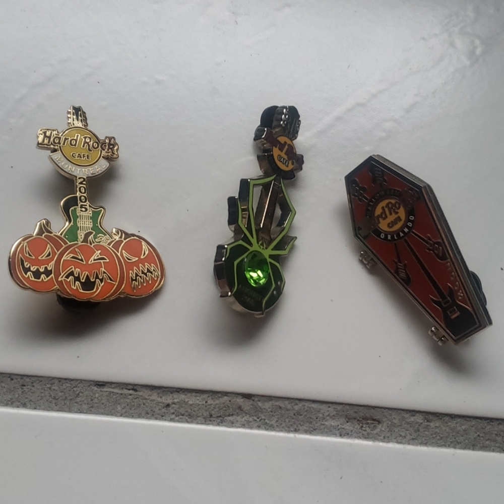 Unique rare vintage Hard Rock "Halloween" pins (3)